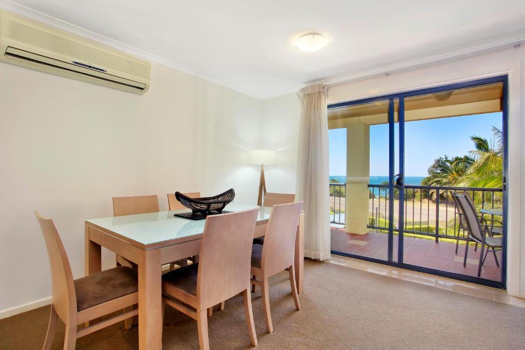 South Pacific Apartments Порт Макари Екстериор снимка